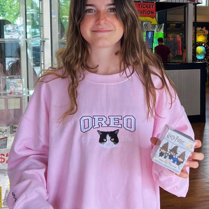 Go dtí an Ghealach Agus Ar Ais Geansaí nó Cochaillín, Bronntanais Lánúin Bróidnithe Pearsanta