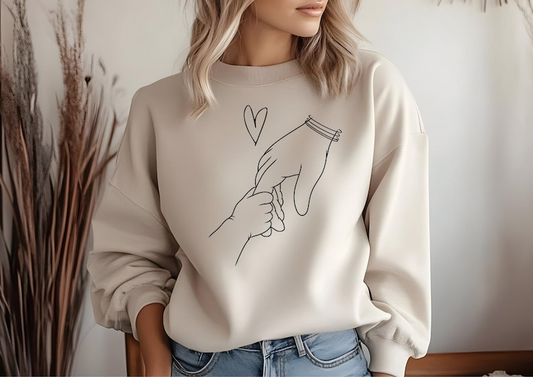Mama en Kind T-shirt, Moederdag Cadeau, Trui met Hand en Hart Design, Hoodie of Sweatshirt voor Mama, Perfect Geschenk voor Moeders