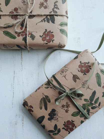 Berries and plants Wrapping paper, Gift Wrap, Wrapping, Floral Gift Warp, Wrapping paper, gift paper, floral wrapping paper, recycled paper