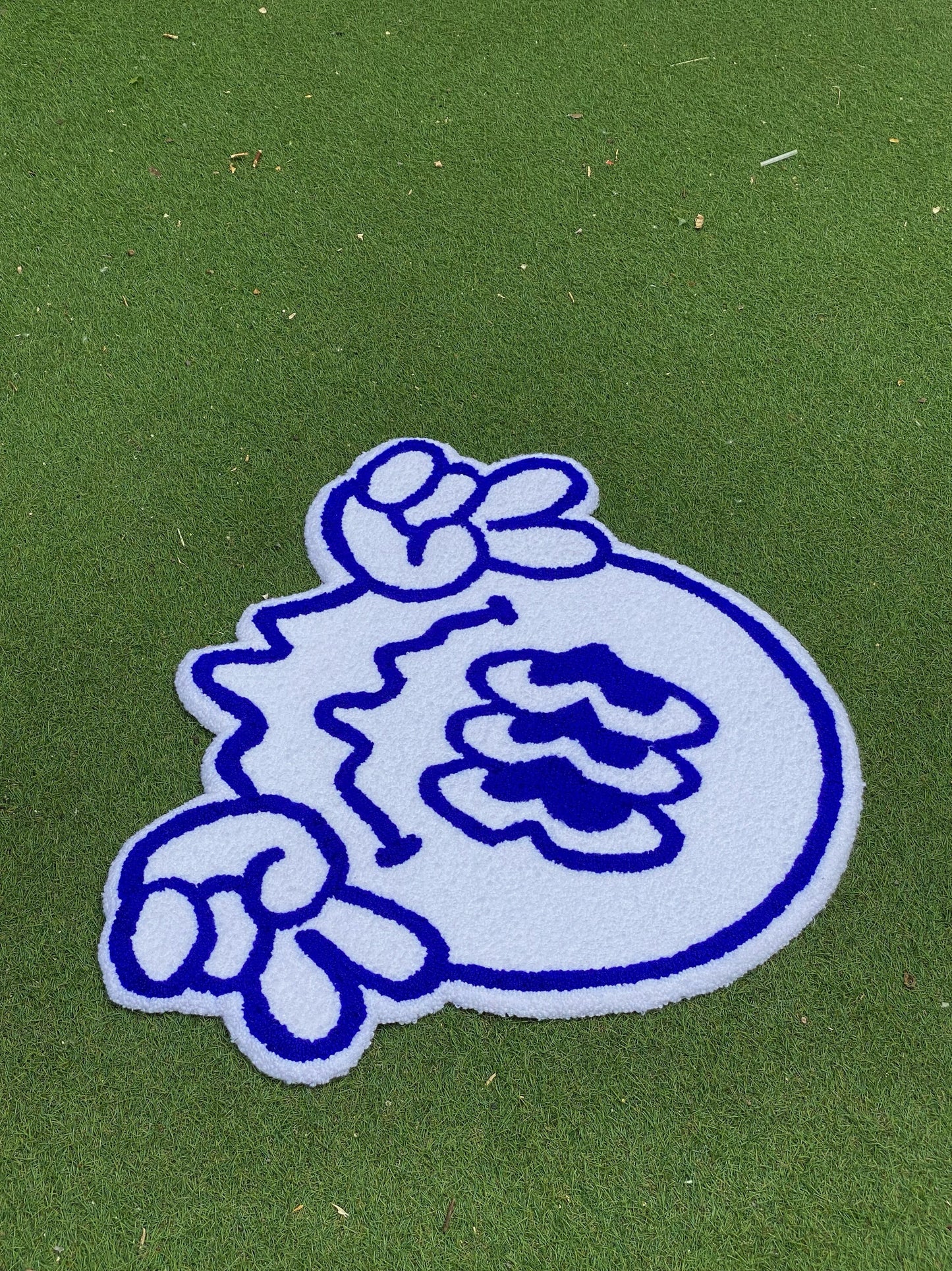 Cute trippy smile non-slip rug, Psychedelic Tripping Decor, New home gift, Alien rug