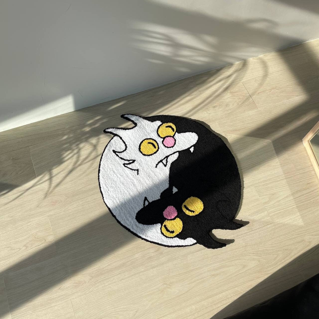 Handmade Yin Yang Cat Rug: Acrylic Tufted Cartoon Carpet