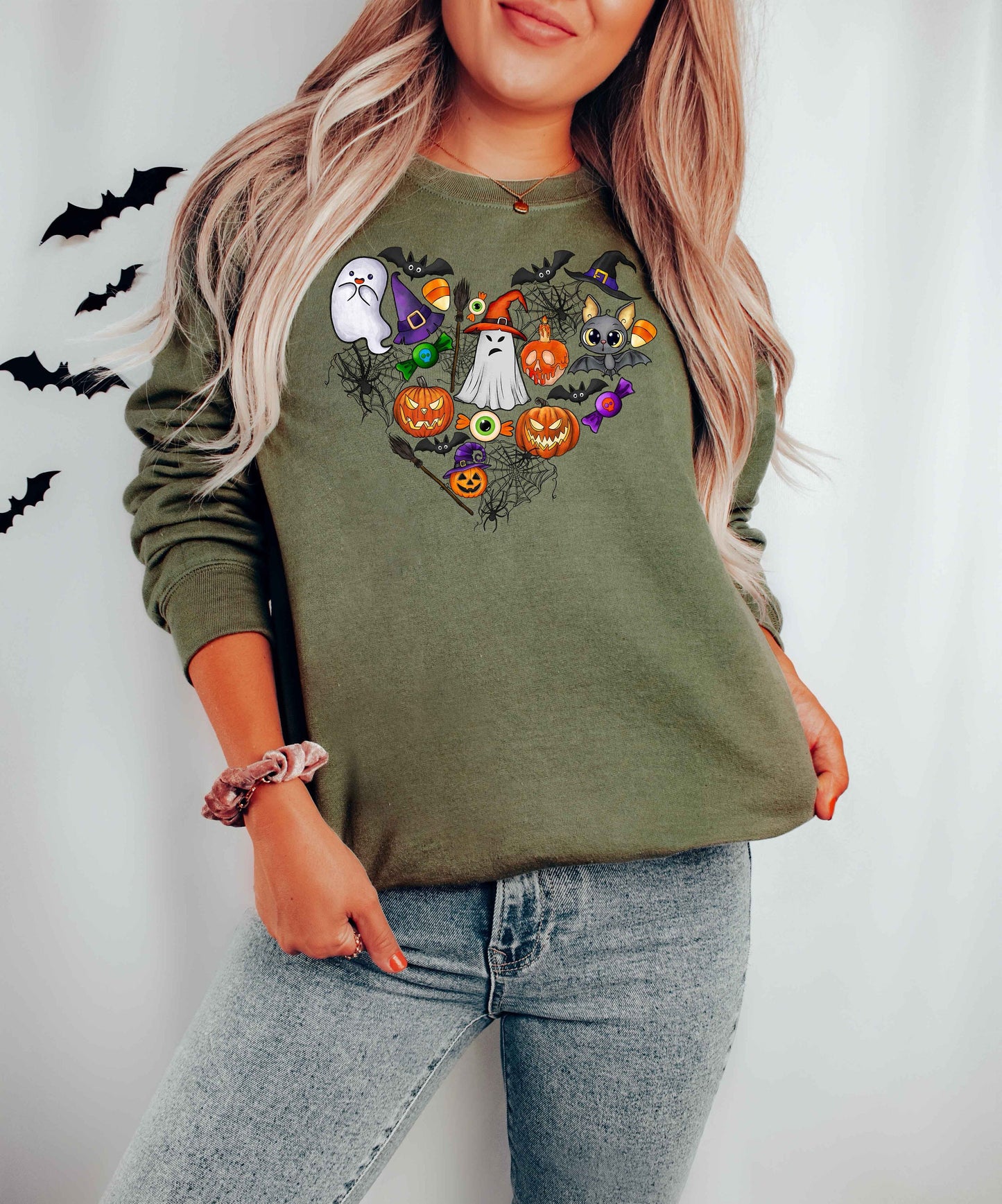 Doodles Halloween Sweatshirt, Halloween Sweatshirt, Cute Halloween Theme Hoodie, Happy Halloween Sweatshirt,Happy Halloween Heart Sweatshirt