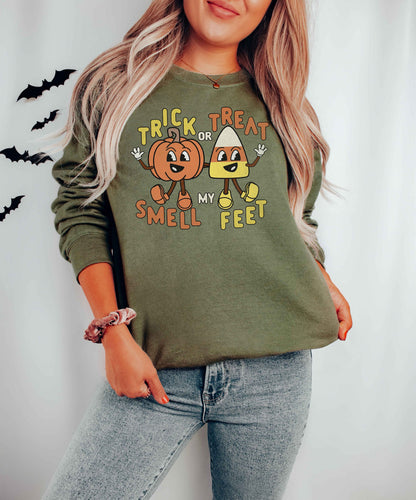 Trick or Treat Sweatshirt, Funny Halloween Sweatshirt, Halloween Party Sweatshirt, Halloween Costume Sweatshirt, Women Halloween Sweatshirt