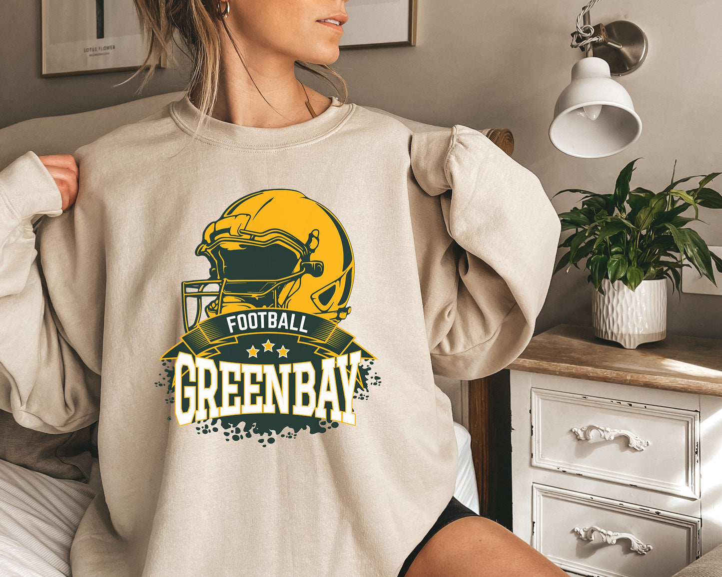 Green Bay Football Sweatshirt, Vintage Green Bay Crewneck, Retro Green Bay Sweatshirt, Green Bay Varsity Sweatshirt, Green Bay Long Sleeve