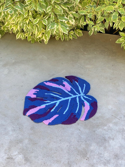 Tufted Monstera Leaf Rug, Hypoallergenic Acrylic Nature-Inspired Decor, Non-slip Area rug, Sentimental gift for Mother day, Gift for mother