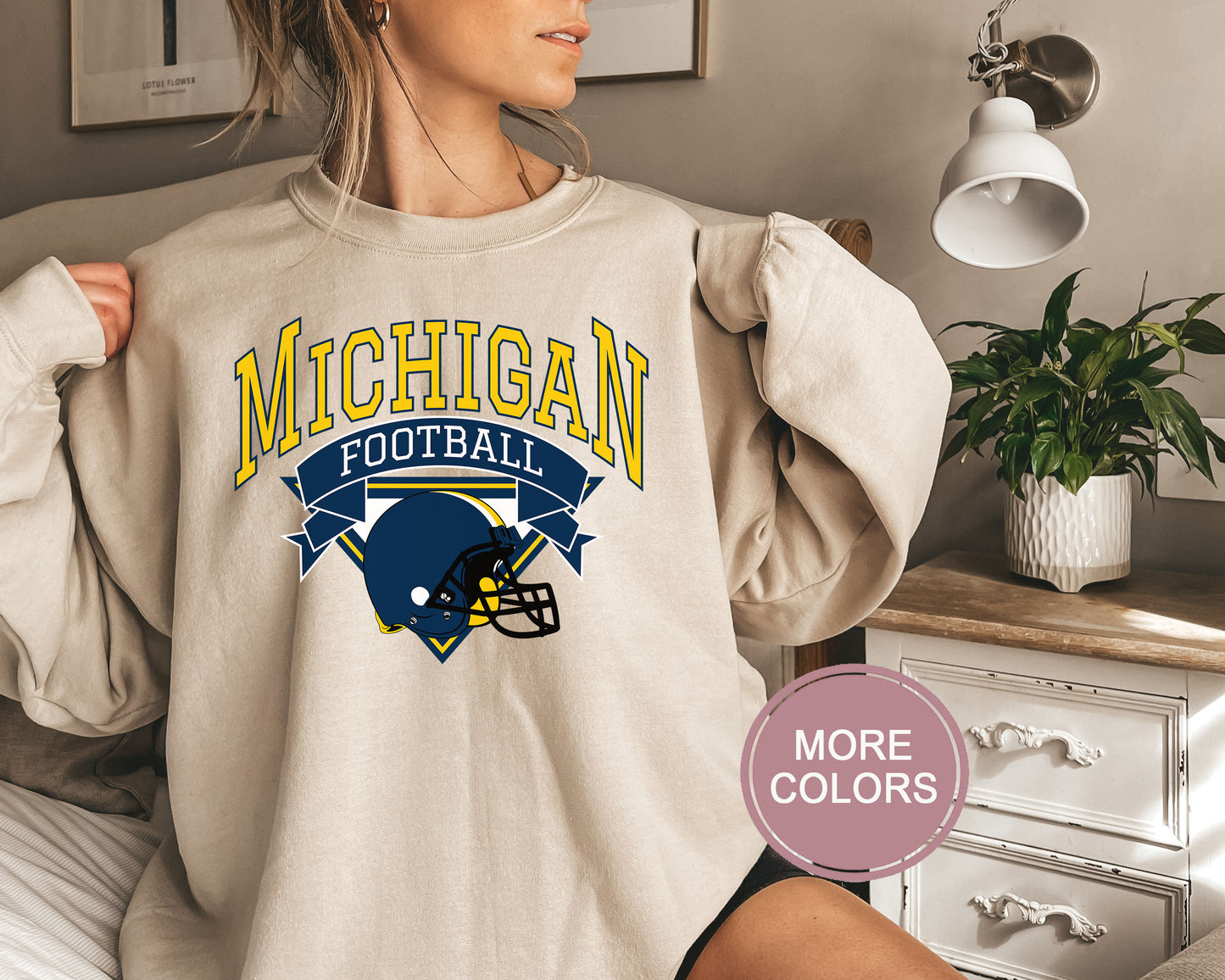 Michigan Football Sweatshirt, Vintage Michigan Crewneck, Retro Michigan Sweatshirt, Michigan Varsity Sweatshirt, Michigan Long Sleeve