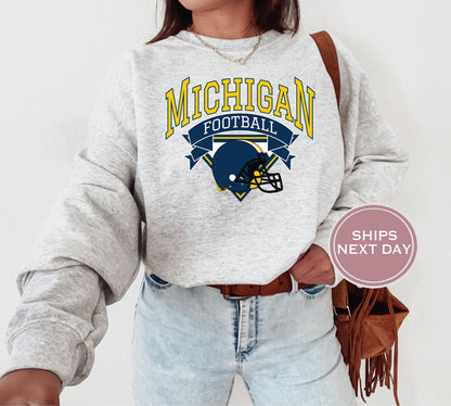 Michigan Football Sweatshirt, Vintage Michigan Crewneck, Retro Michigan Sweatshirt, Michigan Varsity Sweatshirt, Michigan Long Sleeve