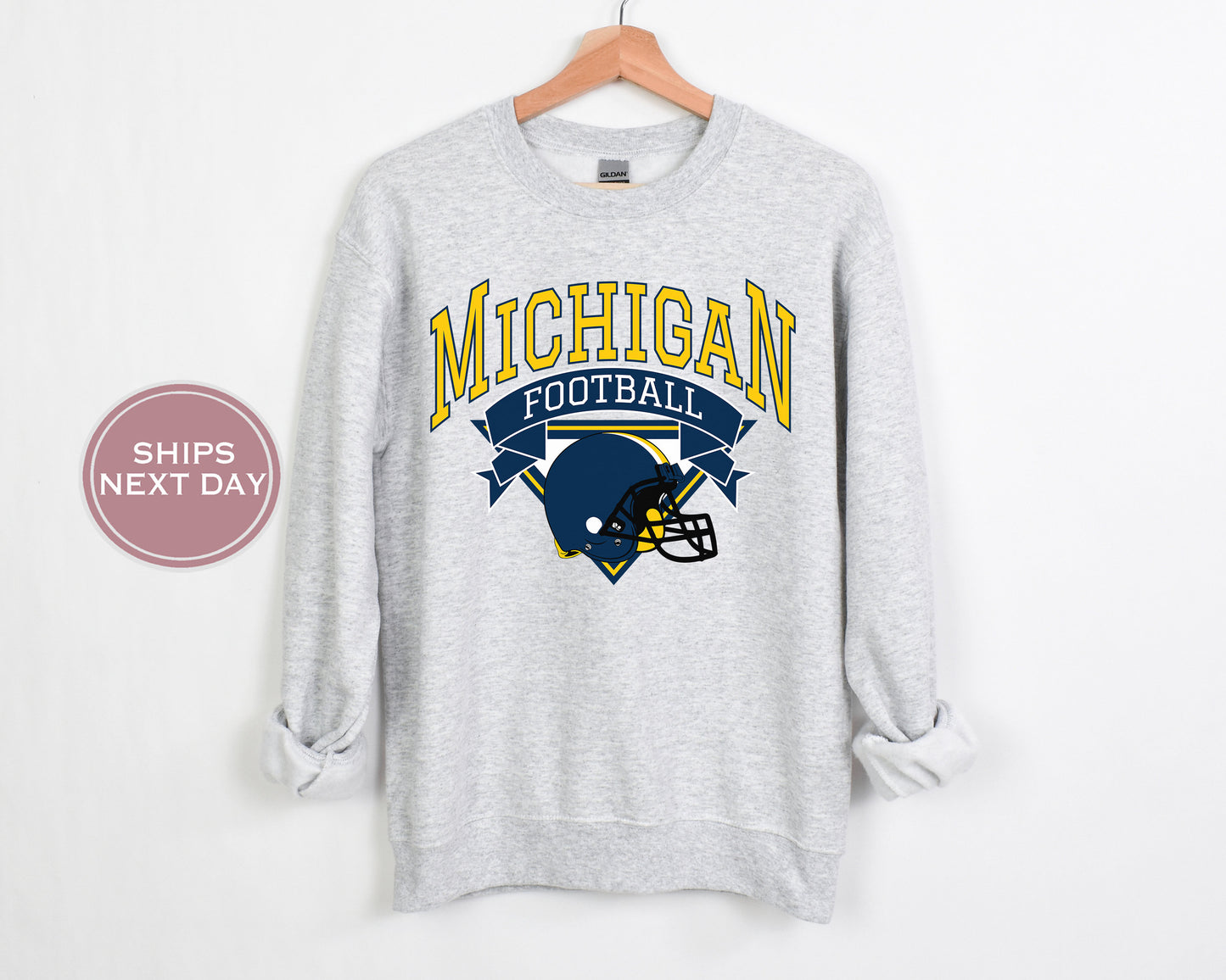Michigan Football Sweatshirt, Vintage Michigan Crewneck, Retro Michigan Sweatshirt, Michigan Varsity Sweatshirt, Michigan Long Sleeve