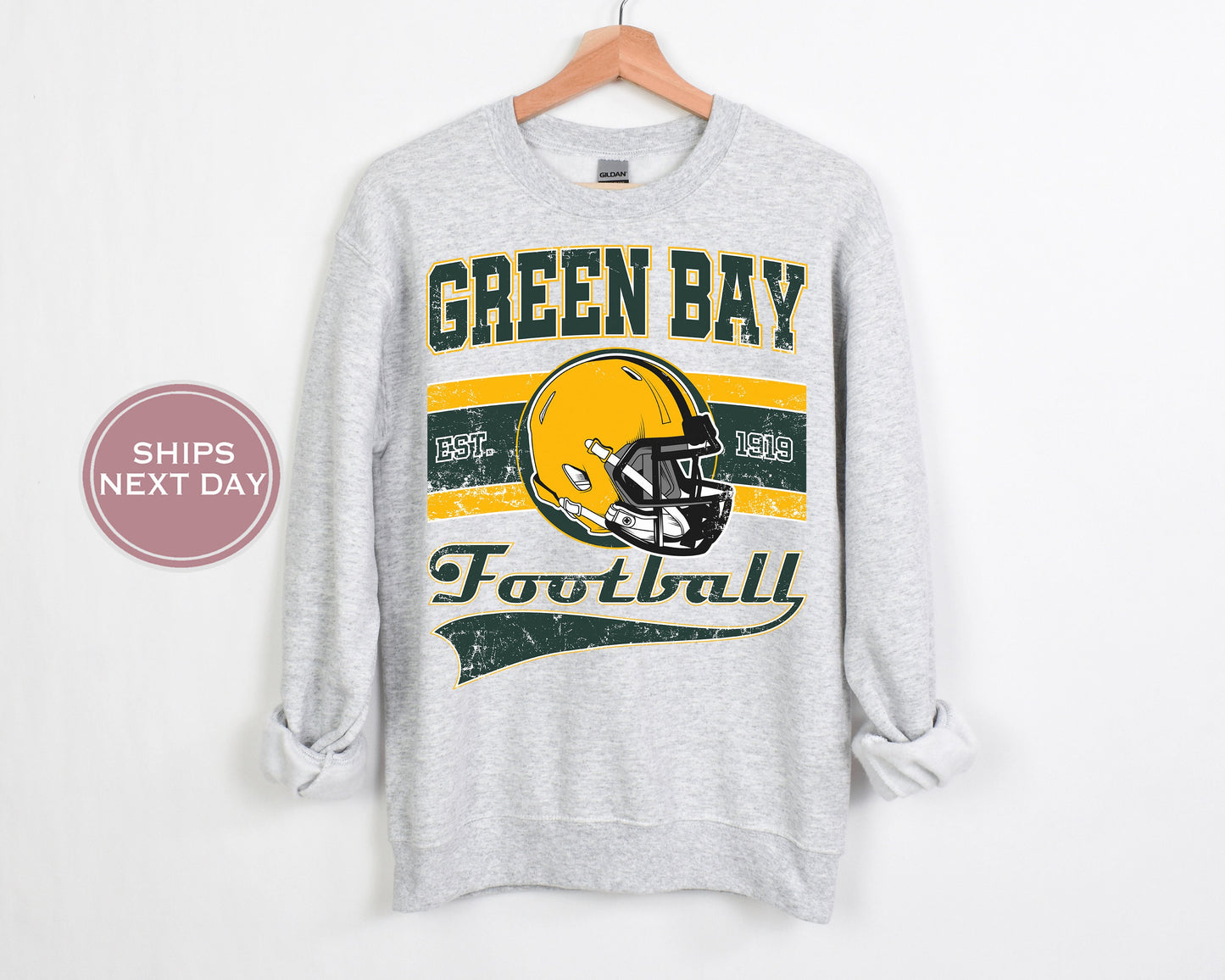Green Bay Football Sweatshirt, Vintage Green Bay Crewneck, Retro Green Bay Sweatshirt, Green Bay Varsity Sweatshirt, Green Bay Long Sleeve