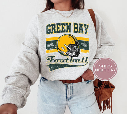 Green Bay Football Sweatshirt, Vintage Green Bay Crewneck, Retro Green Bay Sweatshirt, Green Bay Varsity Sweatshirt, Green Bay Long Sleeve