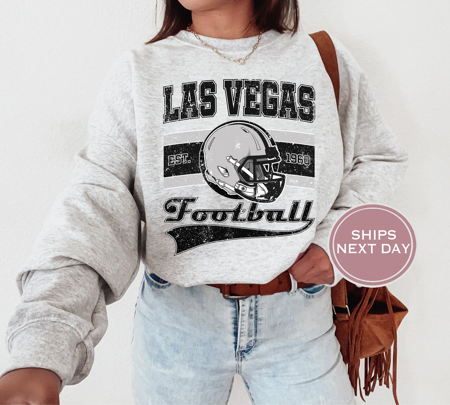 Las Vegas Football Sweatshirt, Vintage Las Vegas  Crewneck, Retro Las Vegas  Sweatshirt, Las Vegas  Varsity Sweatshirt, Las Vegas Longsleeve