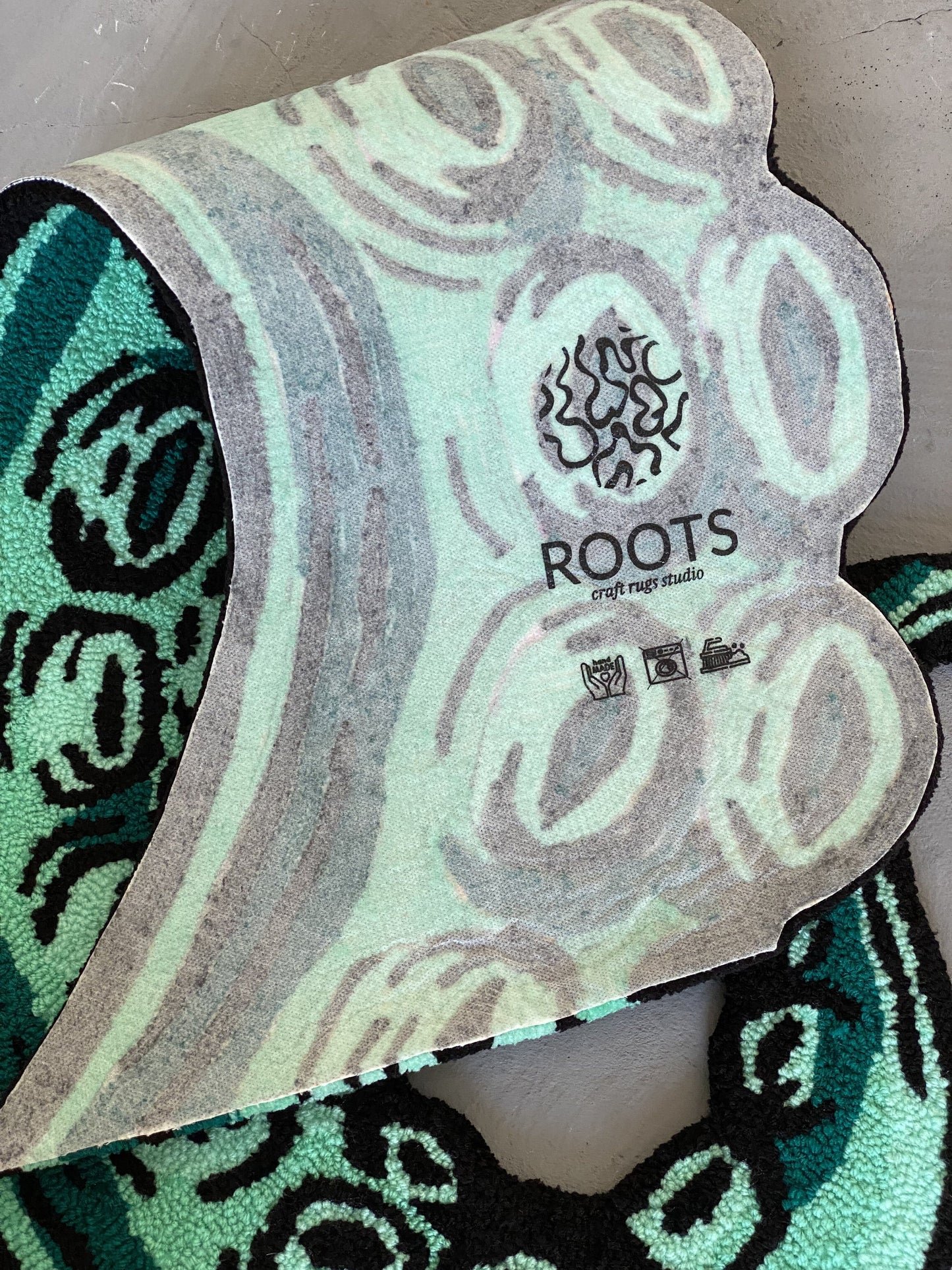 Octopus Tentacle Tufted Rug, Living room floor mat, Bedroom Rug, Aesthetic Rug, Sea Themed Rug, Realistic Rug, Gift for Her