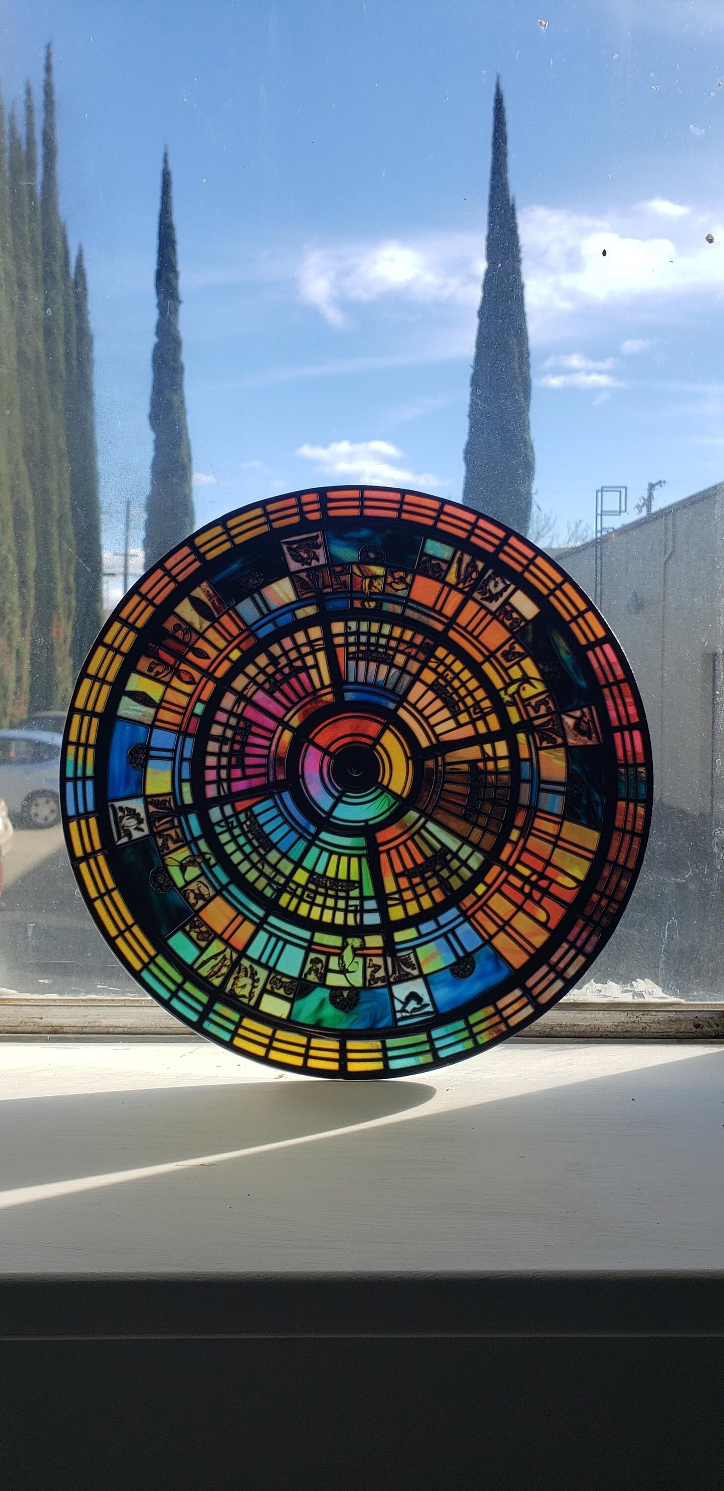 Concentric Circles: Stained Glass Style Window Hanging