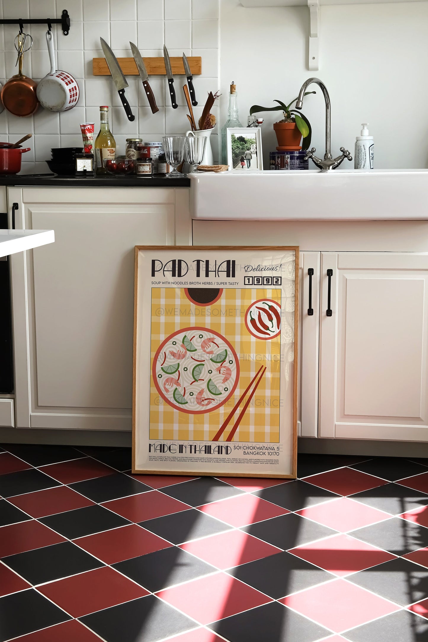Pad Thai Poster, Kitchen Art, Kitchen Poster, Modern Kitchen Decor, Illustration, Thailand, Food, Chef Print, Bar Art, Retro Wall Art