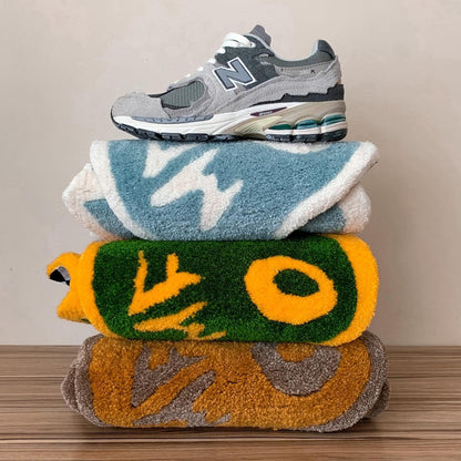 MF Logo Design Tufted Rug / Custom Rug, Fluffy & Soft, Handmade Rug, Housewarming Gifts, Handmade Gift