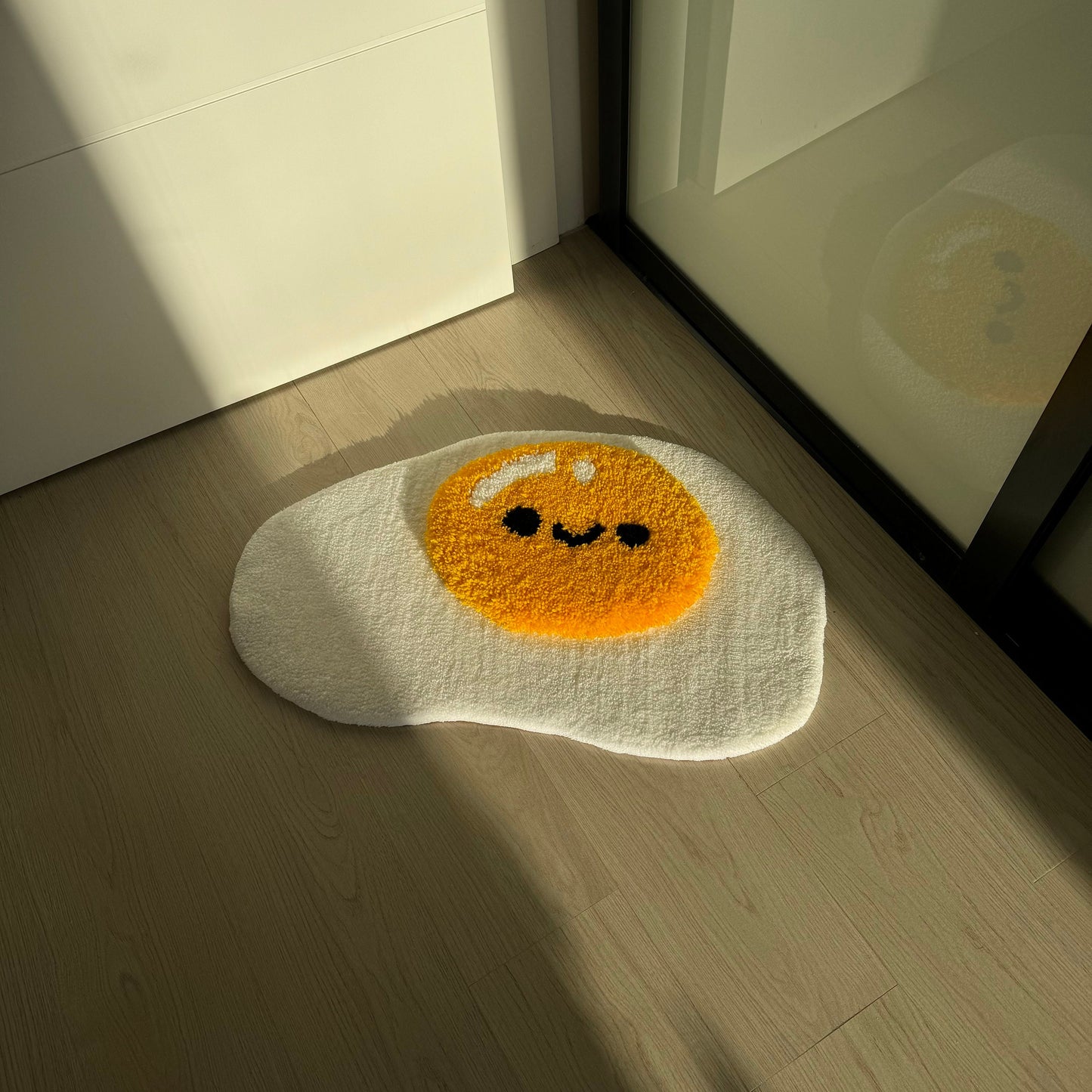 Handmade Tufted Egg Rug: Fluffy Home Decor Gift