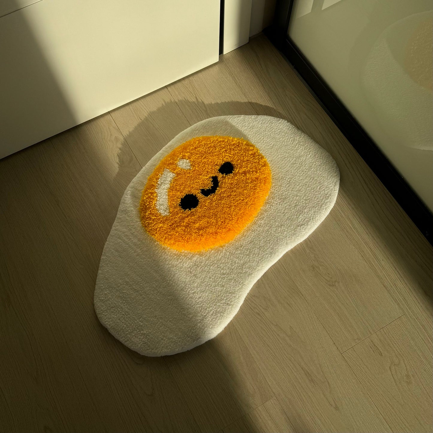 Handmade Tufted Egg Rug: Fluffy Home Decor Gift