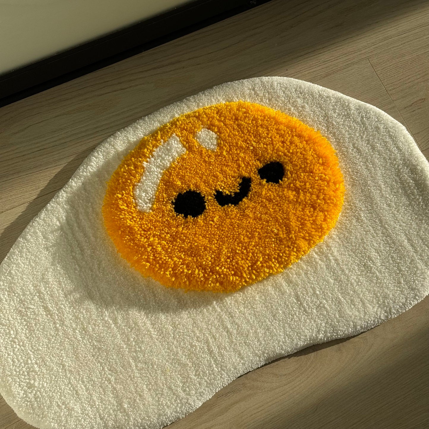 Handmade Tufted Egg Rug: Fluffy Home Decor Gift