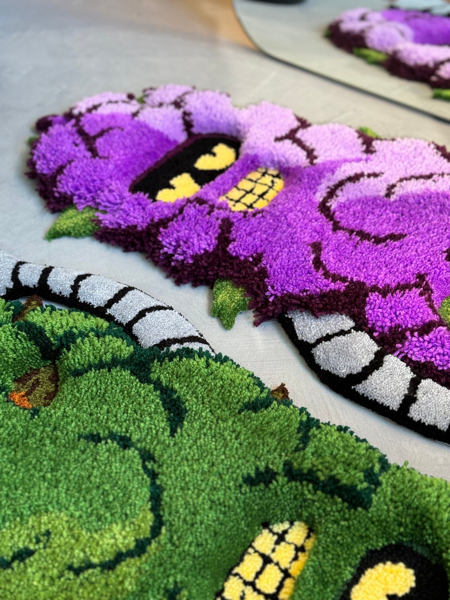 Tufted 3D Cartoon Rug, Fluffy Moss Rug, Stylish Rug, Robot rug, Handmade floor art, Suit Tufted Rug, Halloween gift, Christmas gift