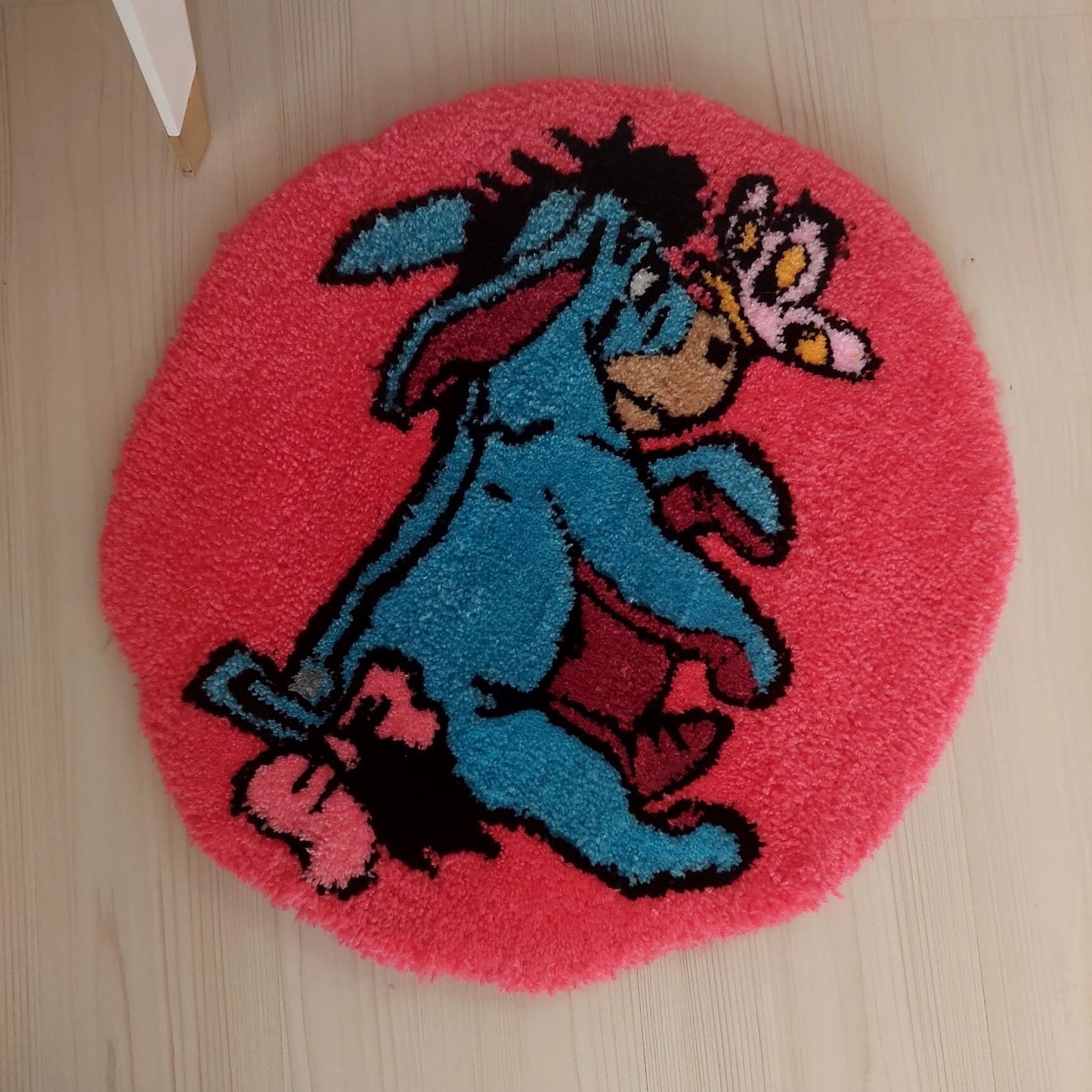 Winnie the Pooh Rug,Tufted Rug,Round Rug,Gift for Kids,Handame Rug,Kids Room Rug,Kids Room Decor,Cute Rug,Area Rug,Baby Room Rug,Custom Rug