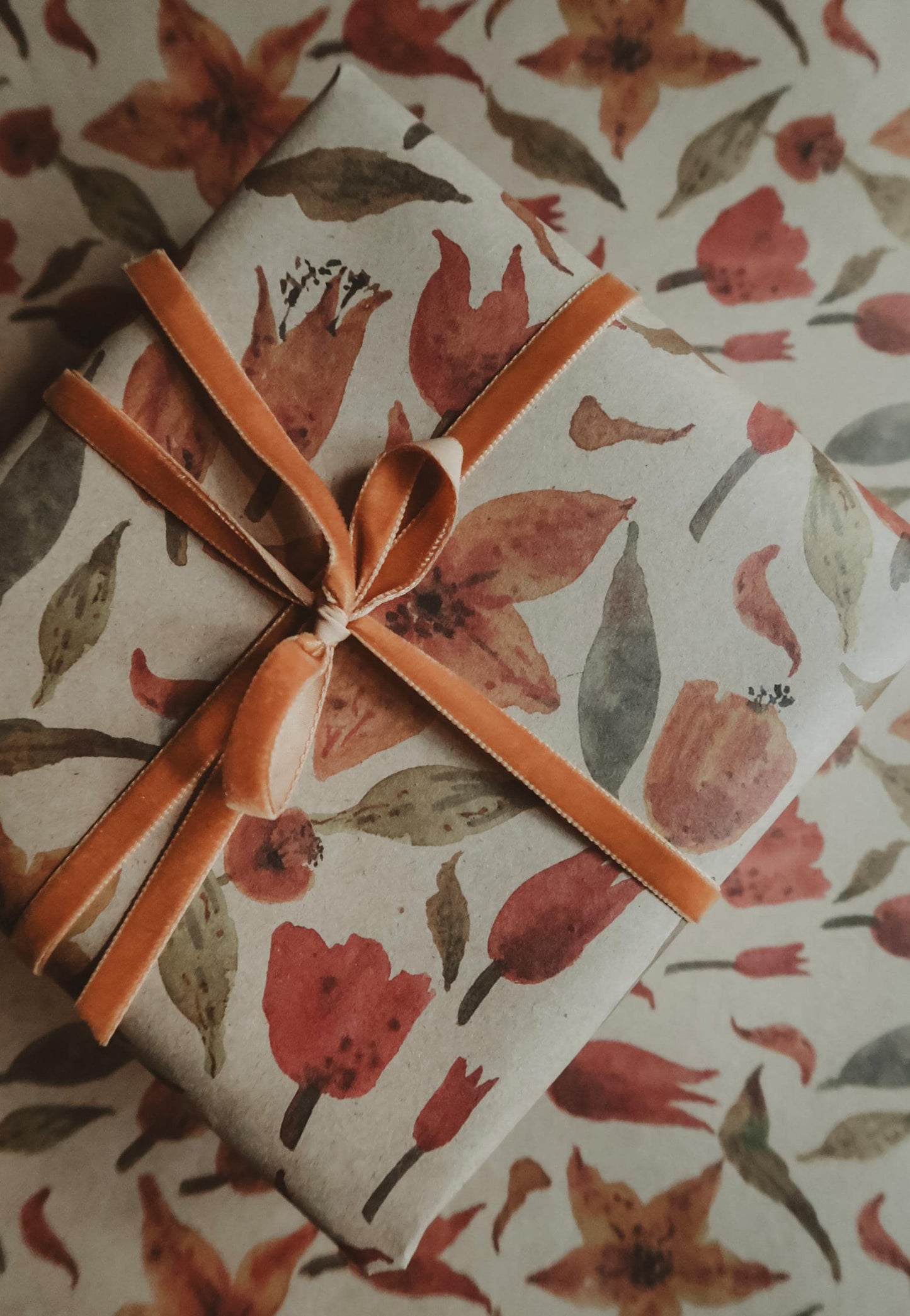 Tulips wrapping paper, Gift Wrap, gift wrapping paper, Gift Warp, Wrapping paper, gift paper, floral wrapping paper, recycled