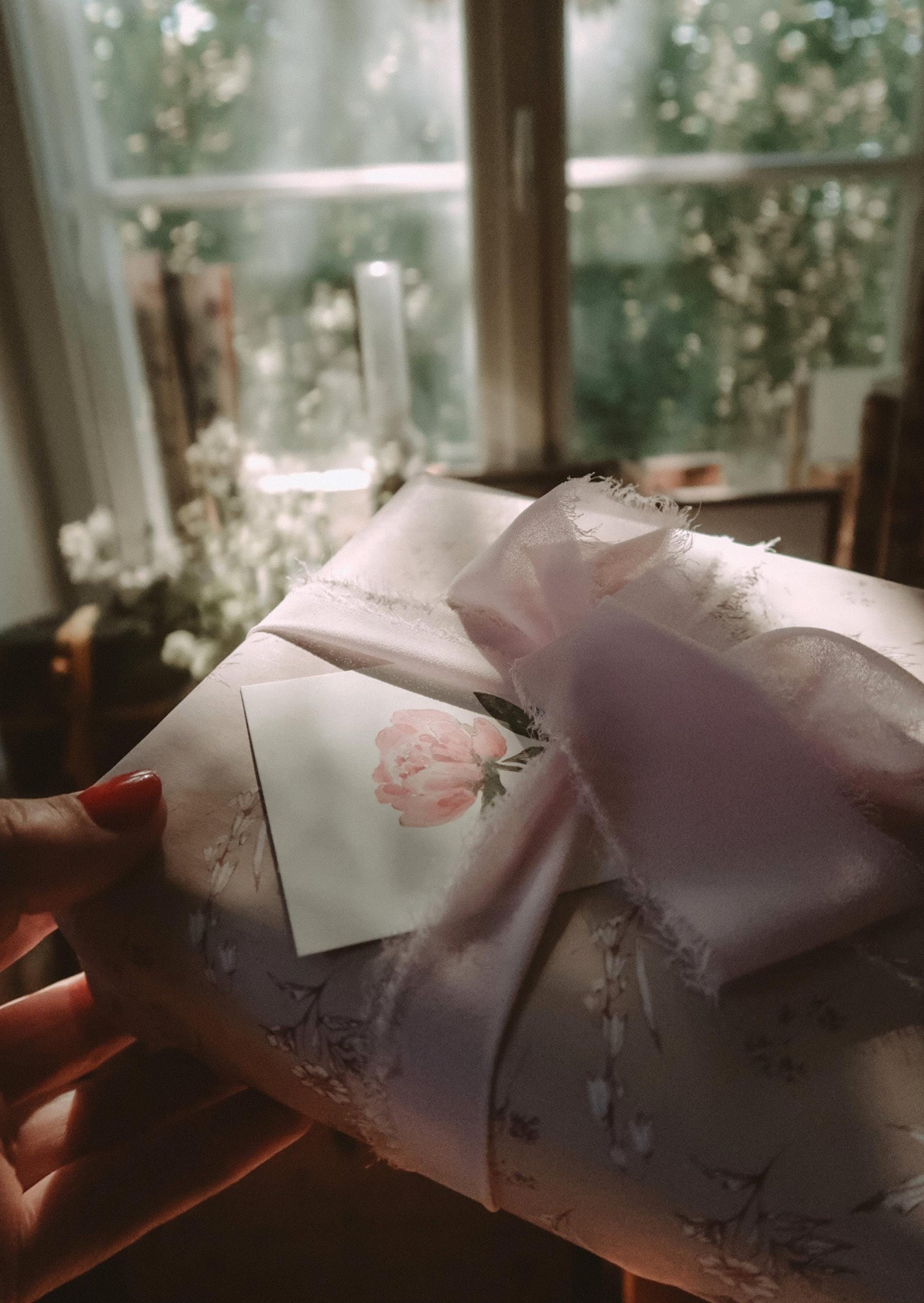 White flowers wrapping paper, Gift Wrap, gift wrapping paper, Gift Warp, Wrapping paper, gift paper, floral wrapping paper, flowers