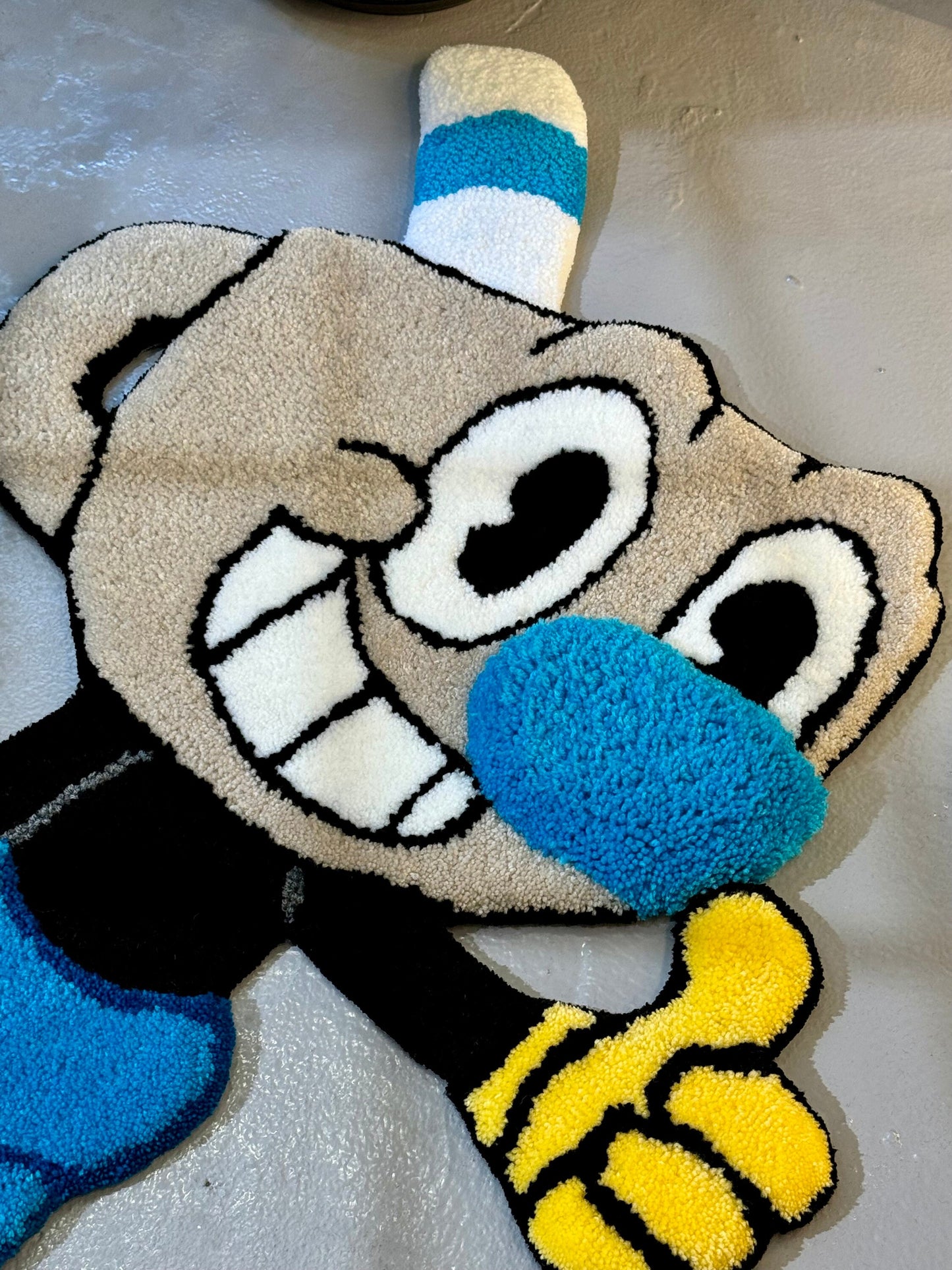 Couple Tufted Characters 3D Rug, Cute Cups Rug, Stylish Rug, Handmade floor art, Fluffy tufted Rug, Videogame rug