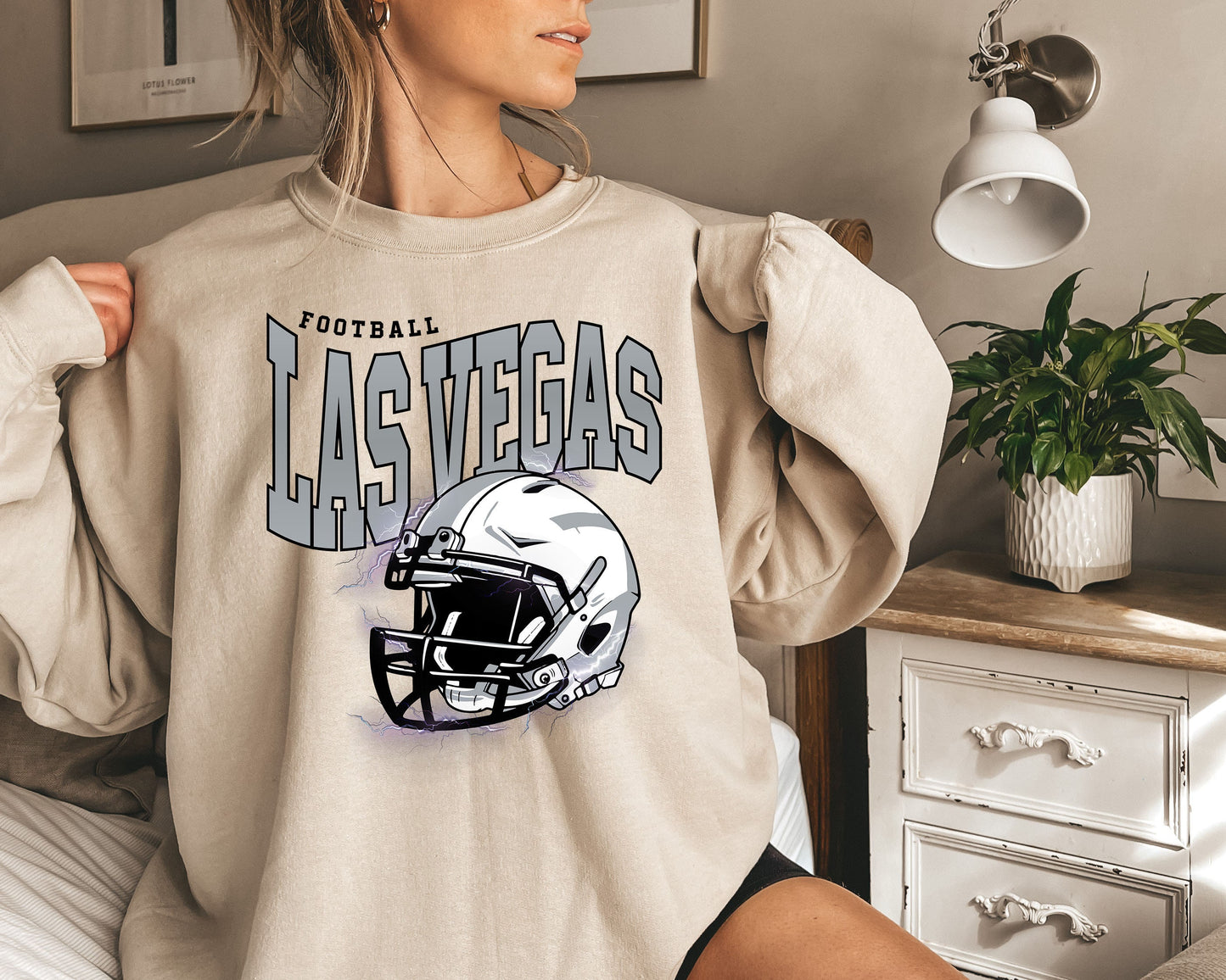 Las Vegas Football Sweatshirt, Vintage Las Vegas  Crewneck, Retro Las Vegas  Sweatshirt, Las Vegas  Varsity Sweatshirt, Las Vegas Longsleeve