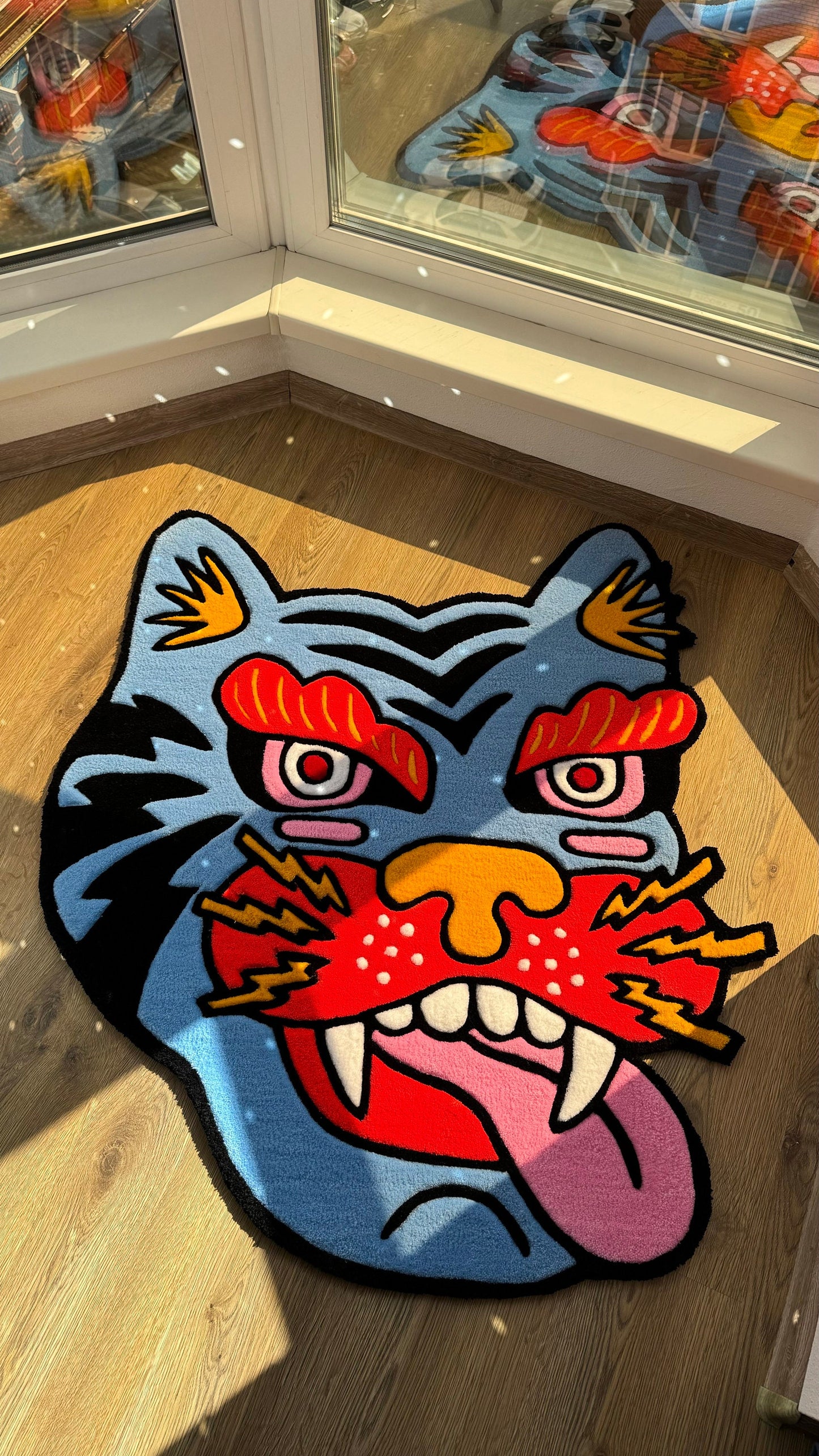 Tiger Head Rug – Custom Handmade Tufted Rug, Bold Traditional Asian Tiger Face Carpet, Cool Animal Decor for Art Room or Studio