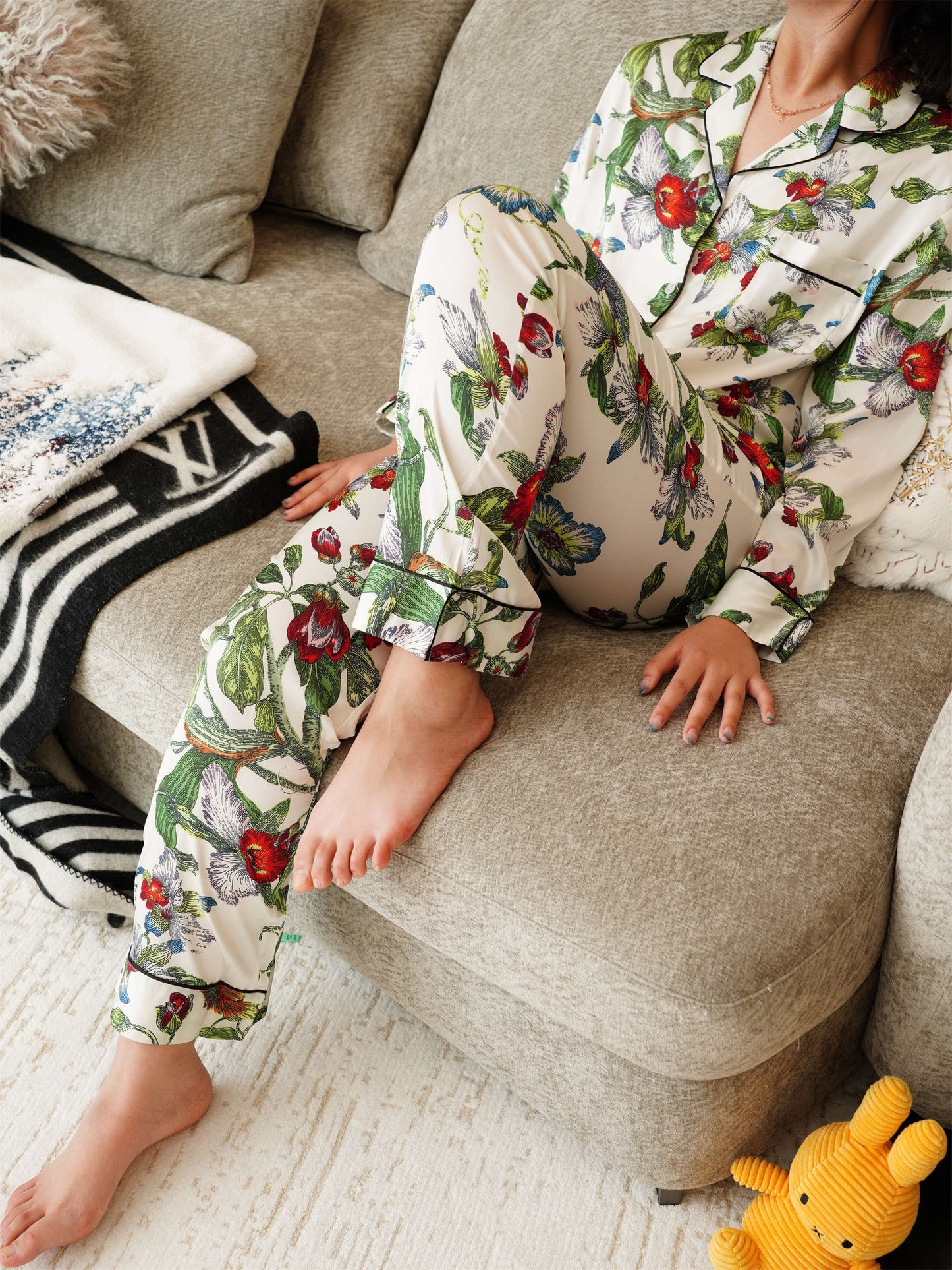 Exotic Rainbow Flower Print Pyjama Set ,Long Sleeves ,Bride and Bridesmaid Pajama , Birthday Gifts For Her?Could Be Wear Outside,