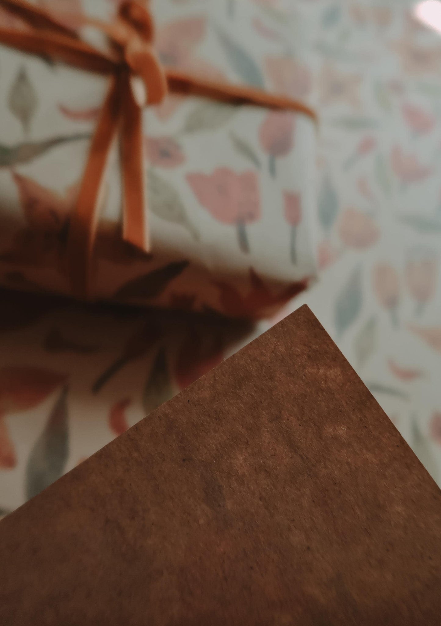 Tulips wrapping paper, Gift Wrap, gift wrapping paper, Gift Warp, Wrapping paper, gift paper, floral wrapping paper, recycled