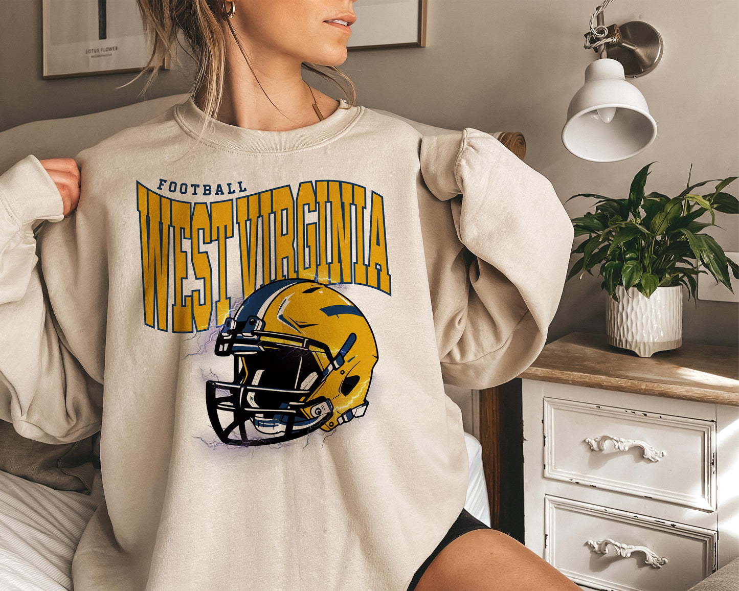 West Virginia Football Sweatshirt, Vintage West Virginia Crewneck, Retro West Virginia , West Virginia Varsity , West Virginia Long Sleeve