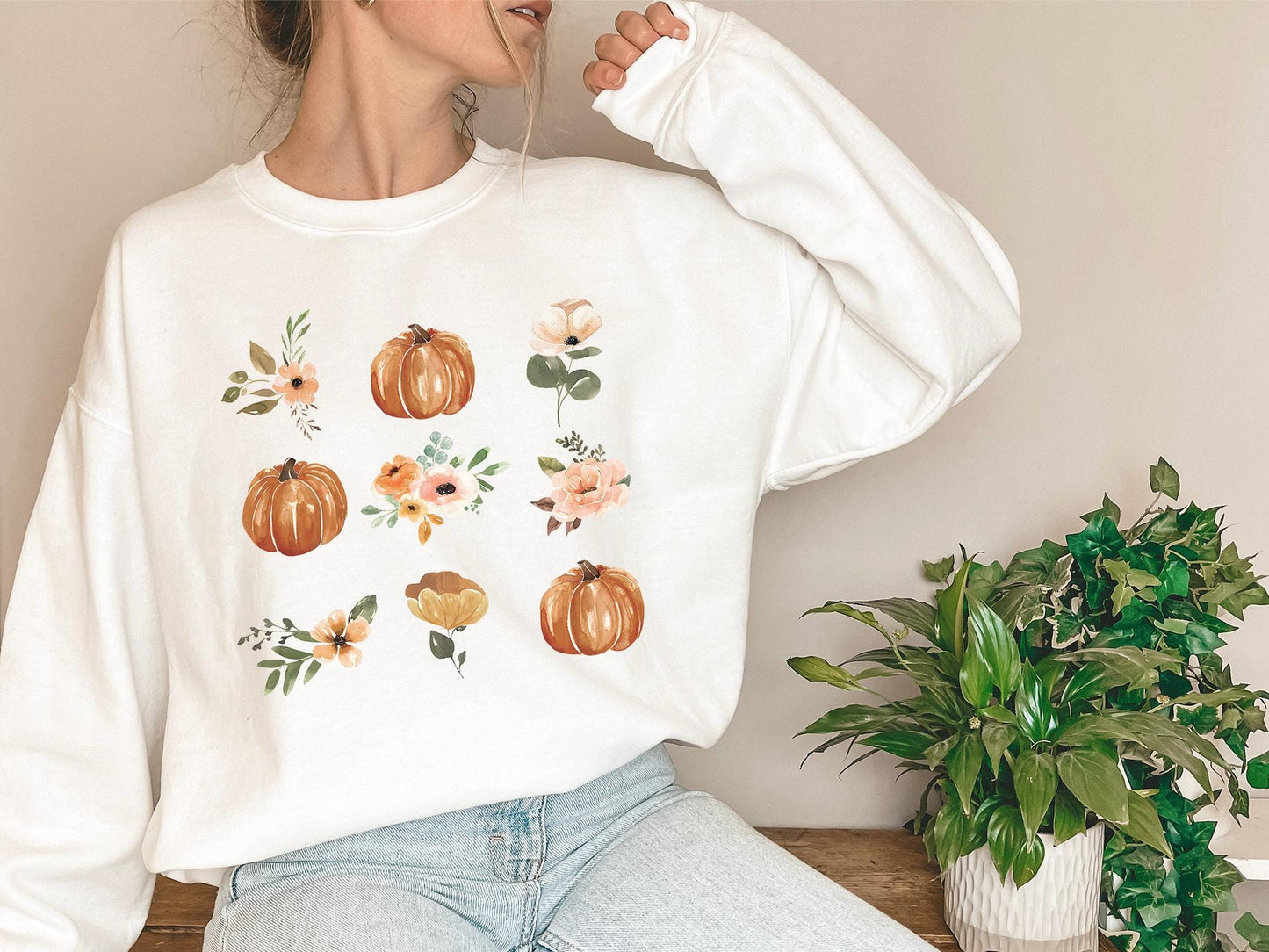 Fall Style Sweatshirt And T-shirt, Vintage Cartoon Shirs, Spooky Season, Halloween Gift For Her, Cartoon lover, Pumpkin