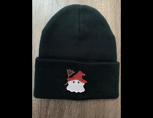 Embroidered GHOST Beanie, Cute Witch Ghost w Broomstick, Cozy Winter Hat, Garden Beanie, Gift for Halloween, Spooky Kid-Friendly Winter Wear