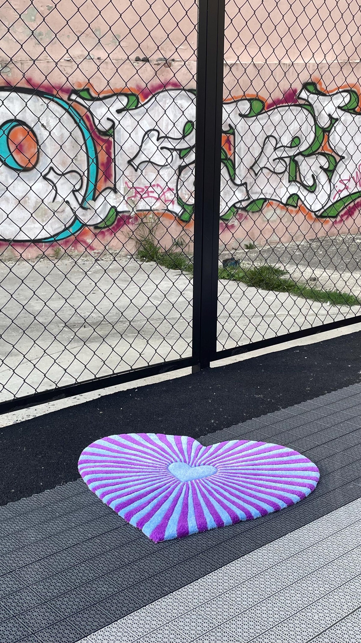 Tufted Heart Rug / 3d Custom Rug / 100% Handmade Gift , Valentine Day