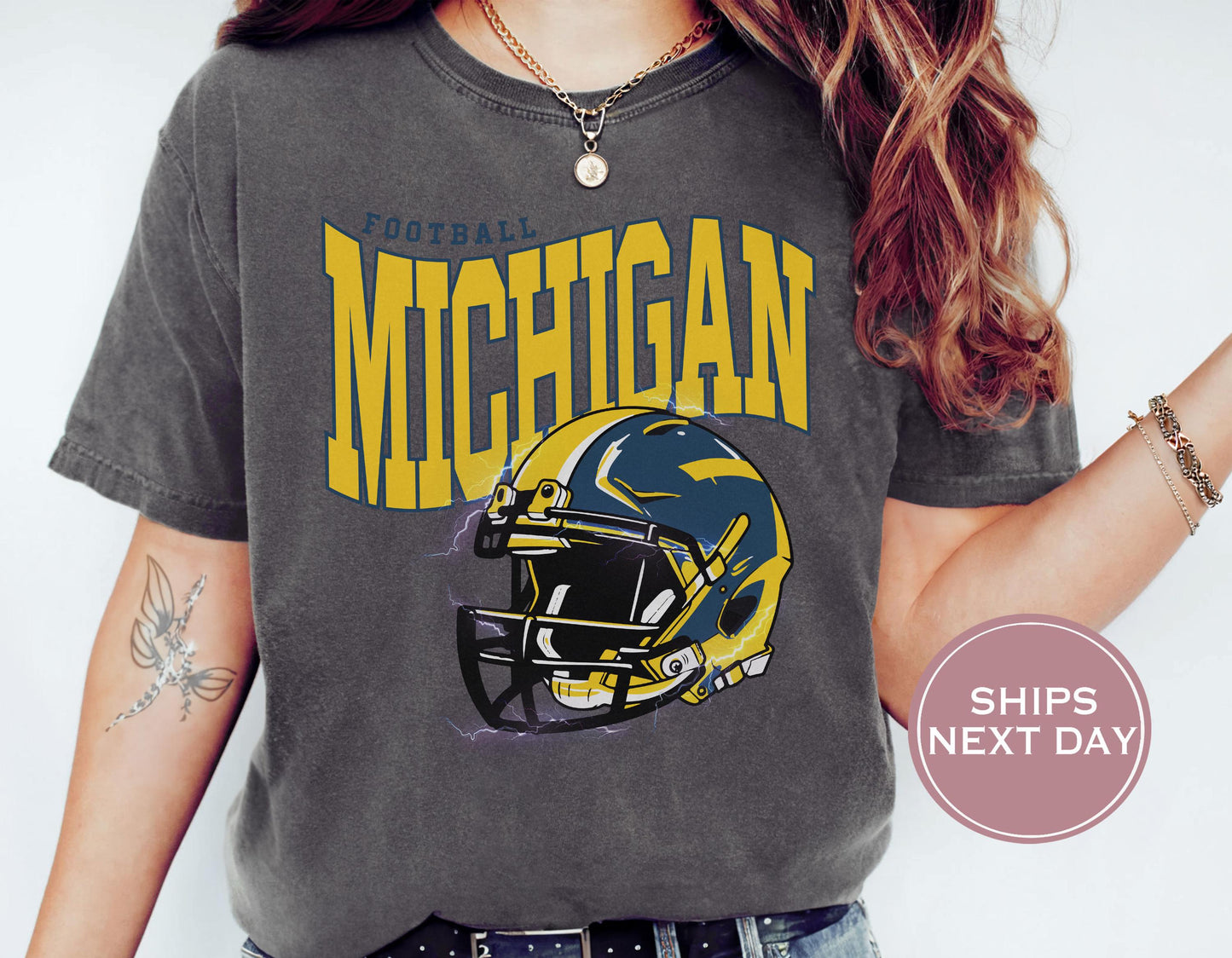 Retro Michigan Football Shirt, Vintage Michigan Football Tee, Ann Arbor Michigan T-Shirt, College Football Shirt