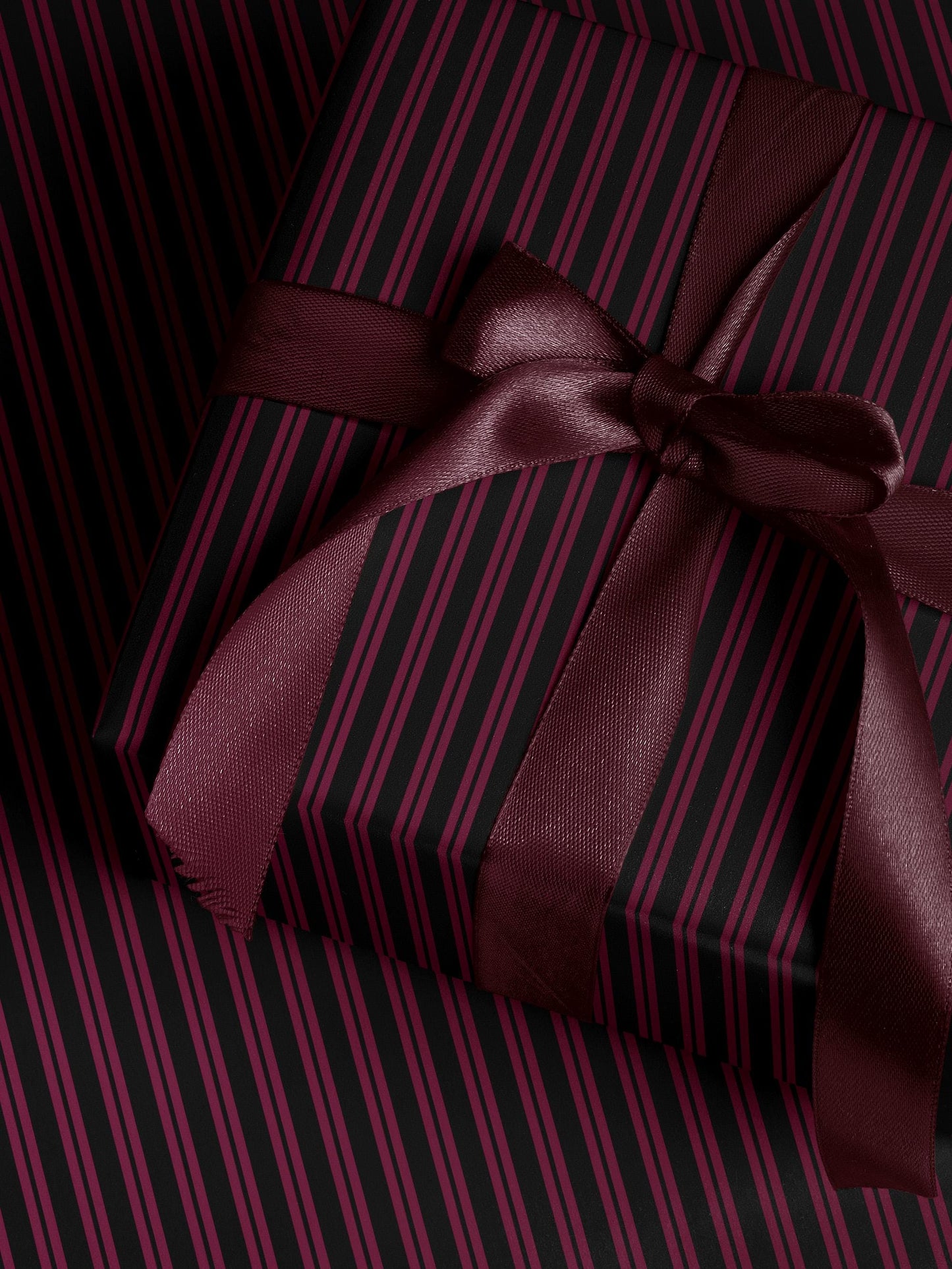 Pink and Black Striped Gift Wrap Moody Wrapping Paper Halloween Party Decor Fall Gift Wrap Romantic Gift for Her Birthday Gift Gothic Decor