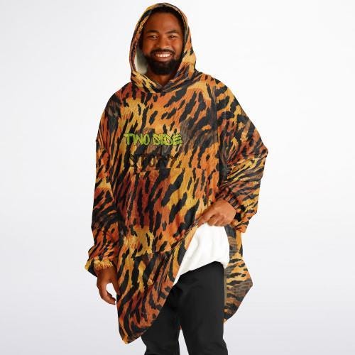 Unisex Animal Print Snug Hoodie,Tiger Print Hooded Blanket,Blanket with Sleeves,Lounge Wear,Unique Gifts,Novelty Gifts, Christmas Gift