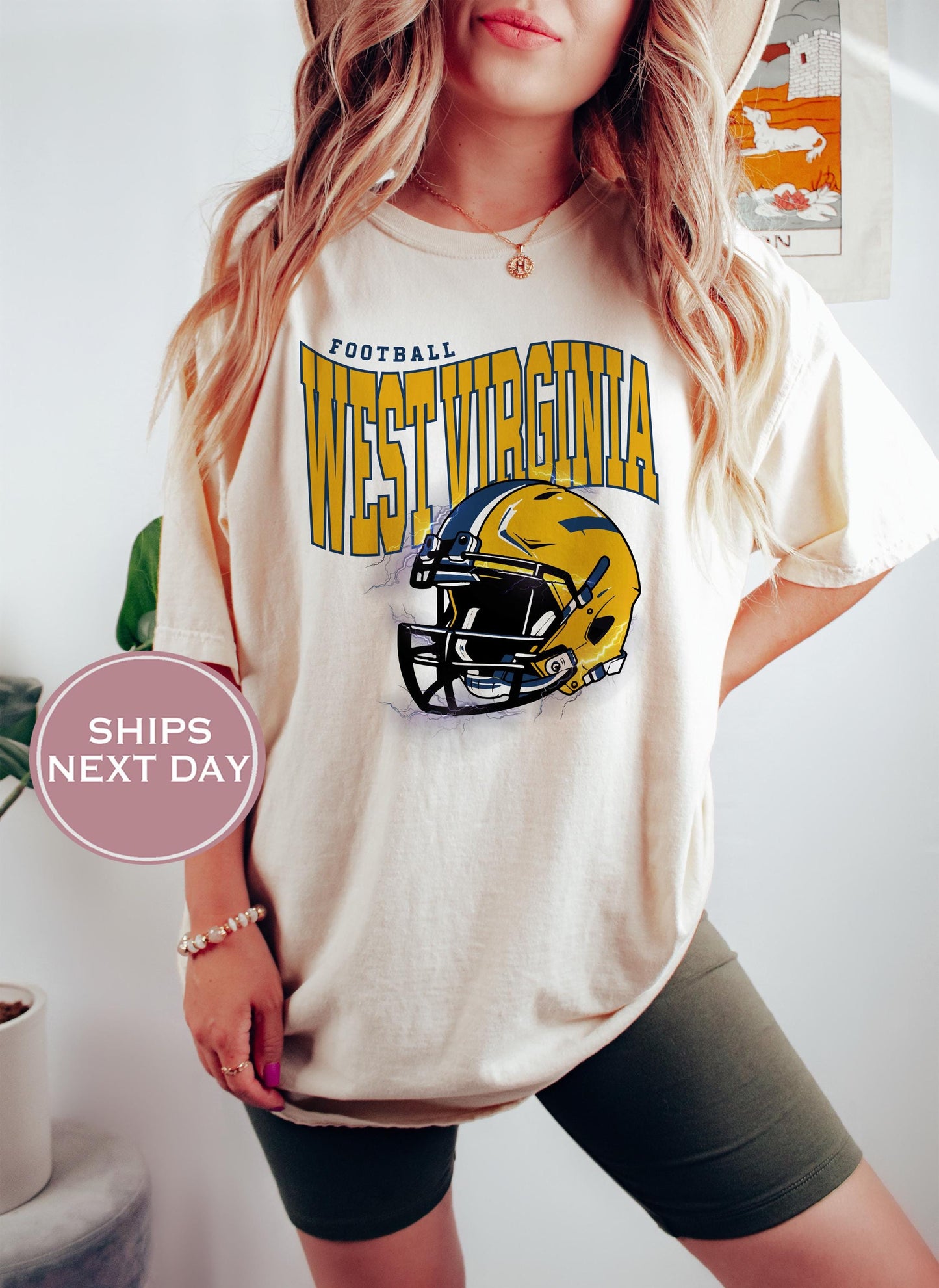 Retro West Virginia Football Shirt, Vintage West Virginia Football Tee, Morgantown West Virginia T-Shirt, College Football Shirt