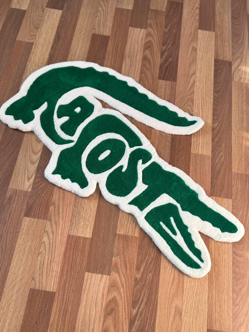 Custom tufted rugs.Custom alligator rug your design.Rugs for bedroom aesthetic.cool rug.Tufted rug.Hypebeast rug.Graphicr rugs crocodile rug