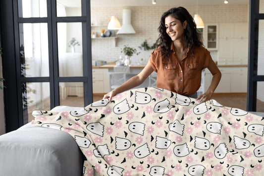 Soft Halloween Ghost Blanket, Halloween Home Decor or Gifts, Cute Spooky Soft Blanket, Cozy Fall Decor, Pink Ghost Throw, Hallowen Gift