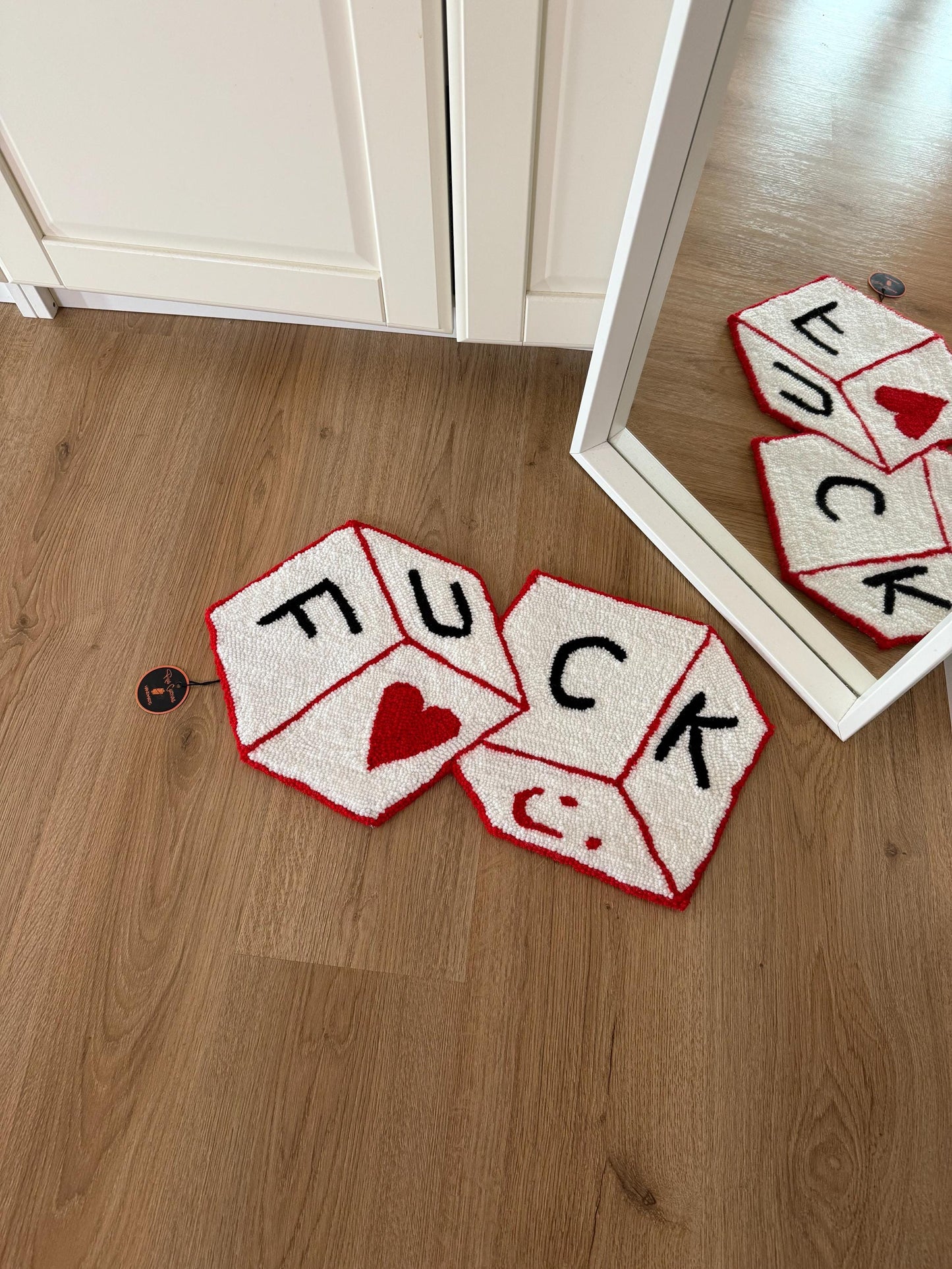 Handmade Tufted Rug: Novelty Dice Design, Colorful Accent Rug (28x55cm)