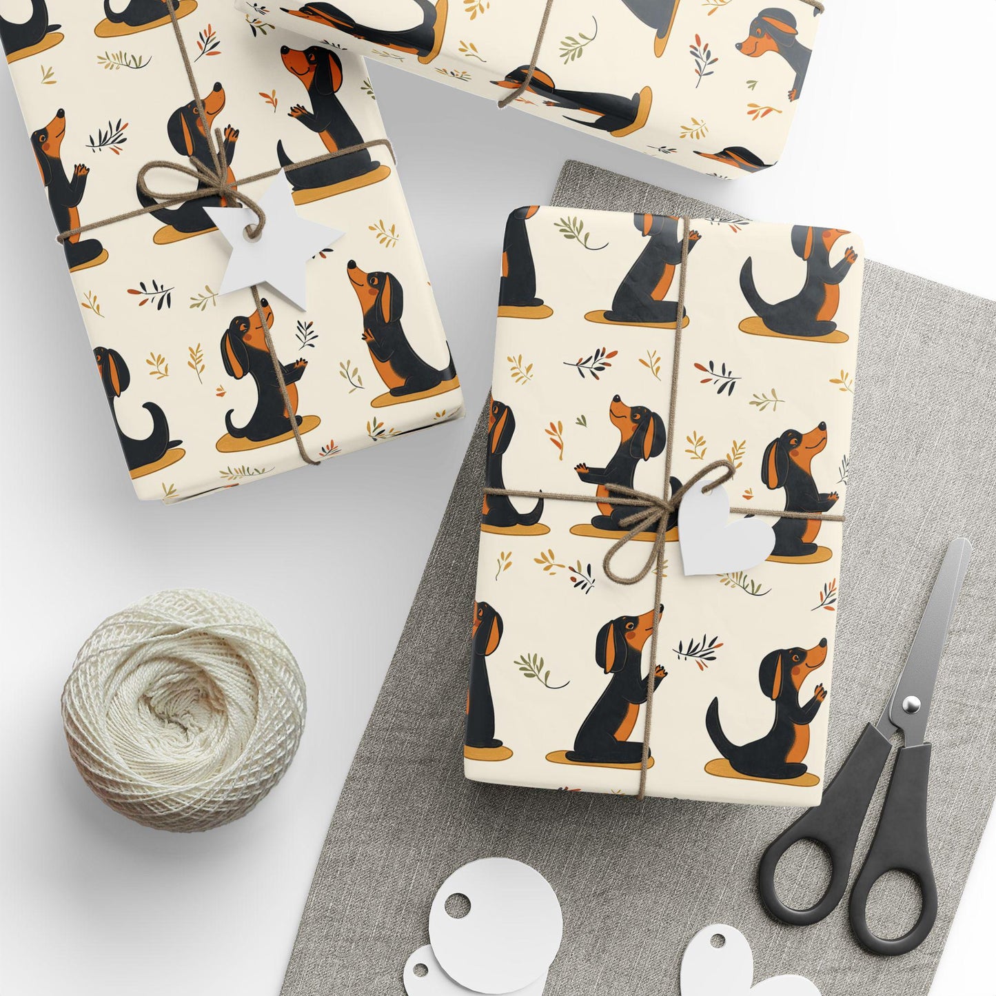 Christmas Dachshund Yoga Wrapping Paper: Funny Dog Mom Gift