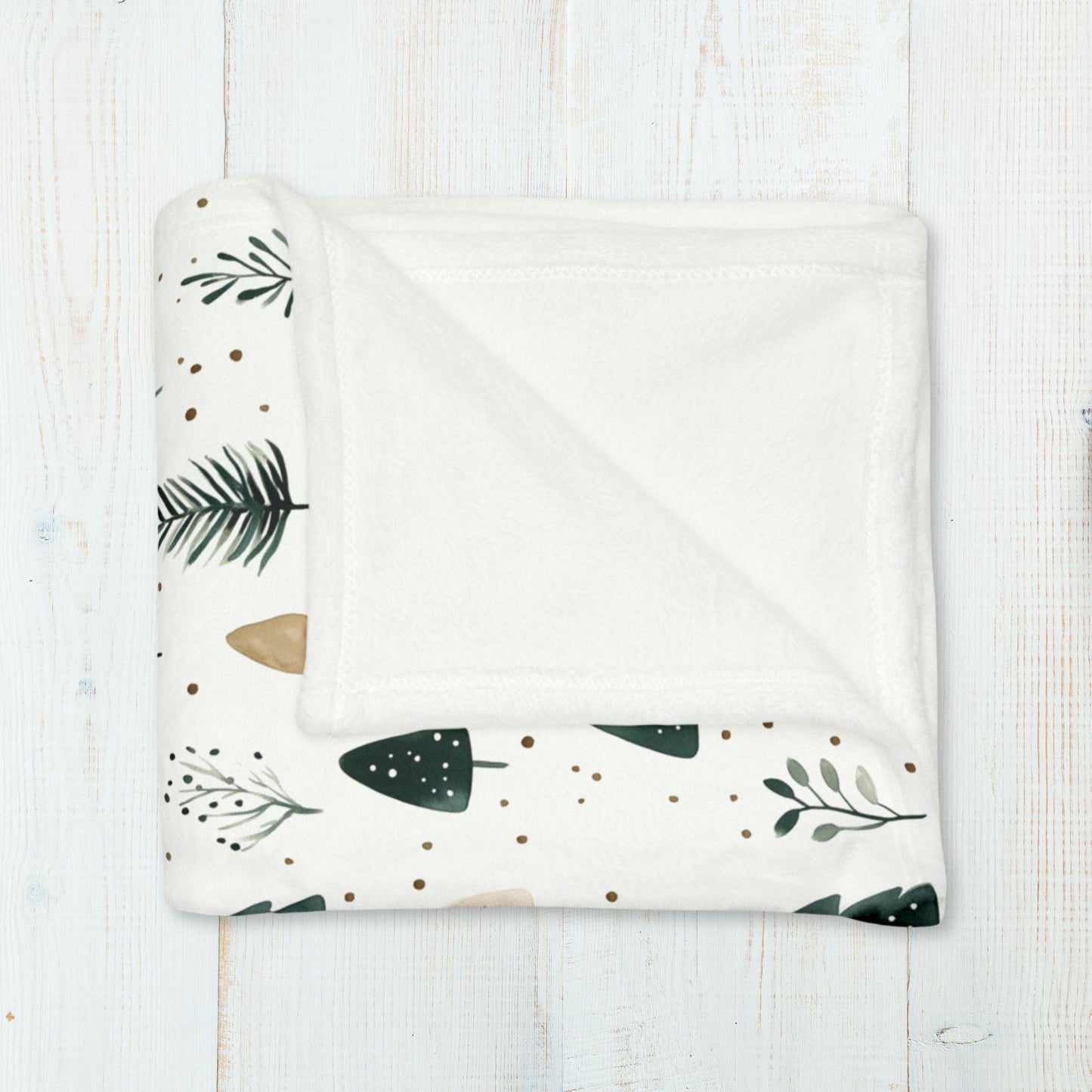 Evergreen Trees Christmas Blanket Green and Gold Holiday Tree Fleece Throw Blanket Christmas Lap Blanket Gift for Family Friends Coworkers