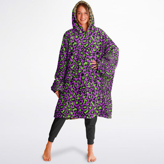 Neon Purple Leopard Print Unisex Reversible Snug Hoodie, Psychedelic Vivid Colors Pullover Hooded Blanket with Sleeves,All Over Print Hoodie