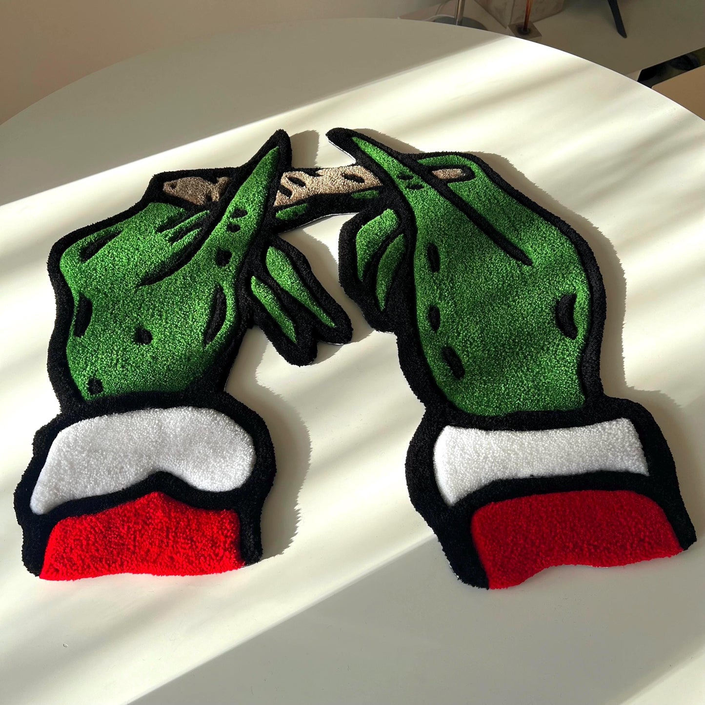 Grinch Christmas Themed Handmade Tufted Rug, Grinch Hands Rolling a Joint Carpet - Unique & Funny Christmas Gift for Friends