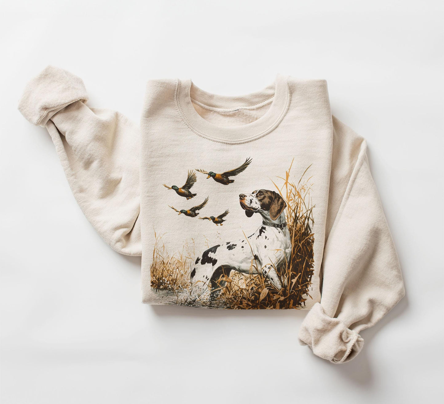 Retro German Shorthaired Pointer Dog & Mallard Ducks Sweatshirt - 90s Vintage GSP Hunting Duck Outfit - Boho Unisex Crewneck Sweatshirt