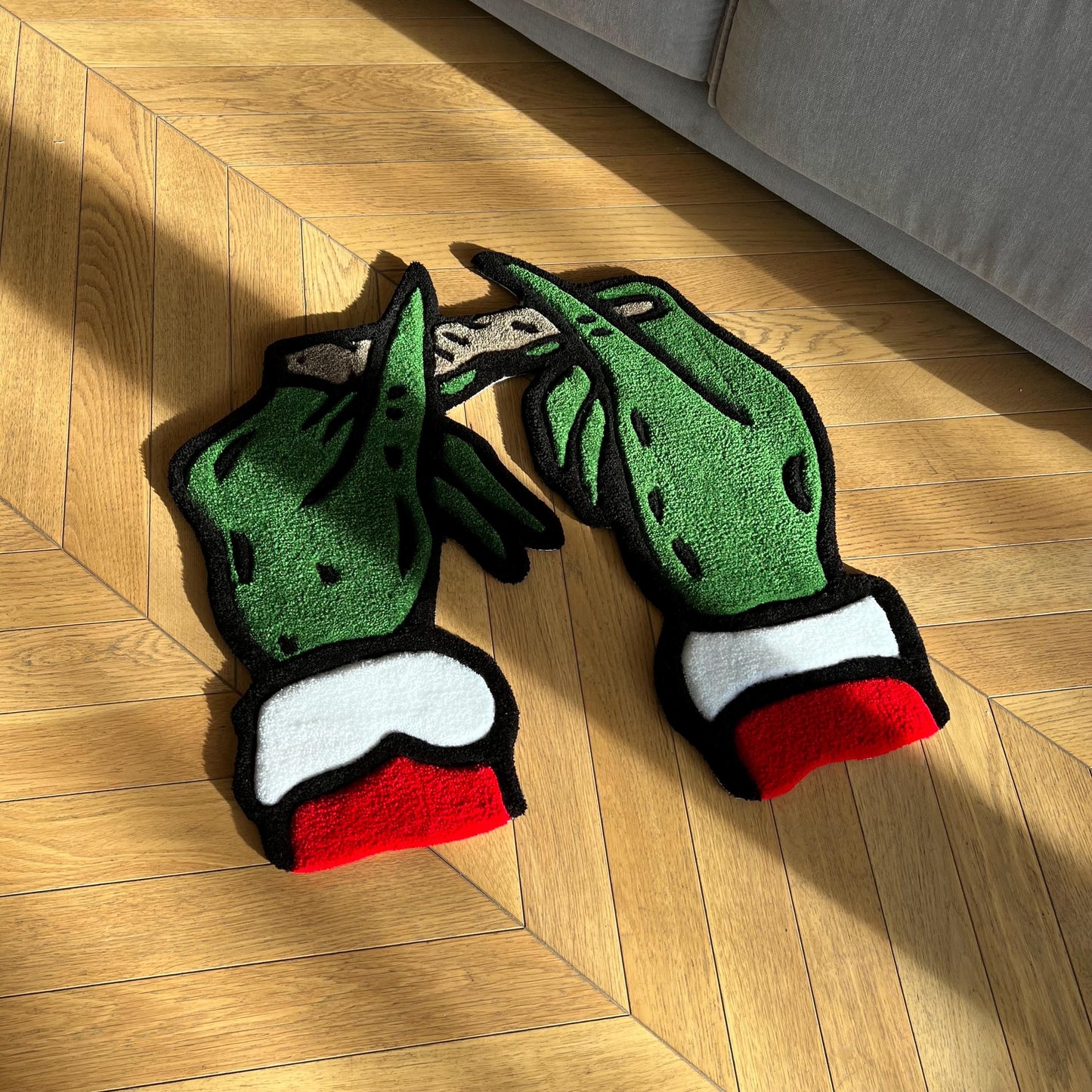 Grinch Christmas Themed Handmade Tufted Rug, Grinch Hands Rolling a Joint Carpet - Unique & Funny Christmas Gift for Friends