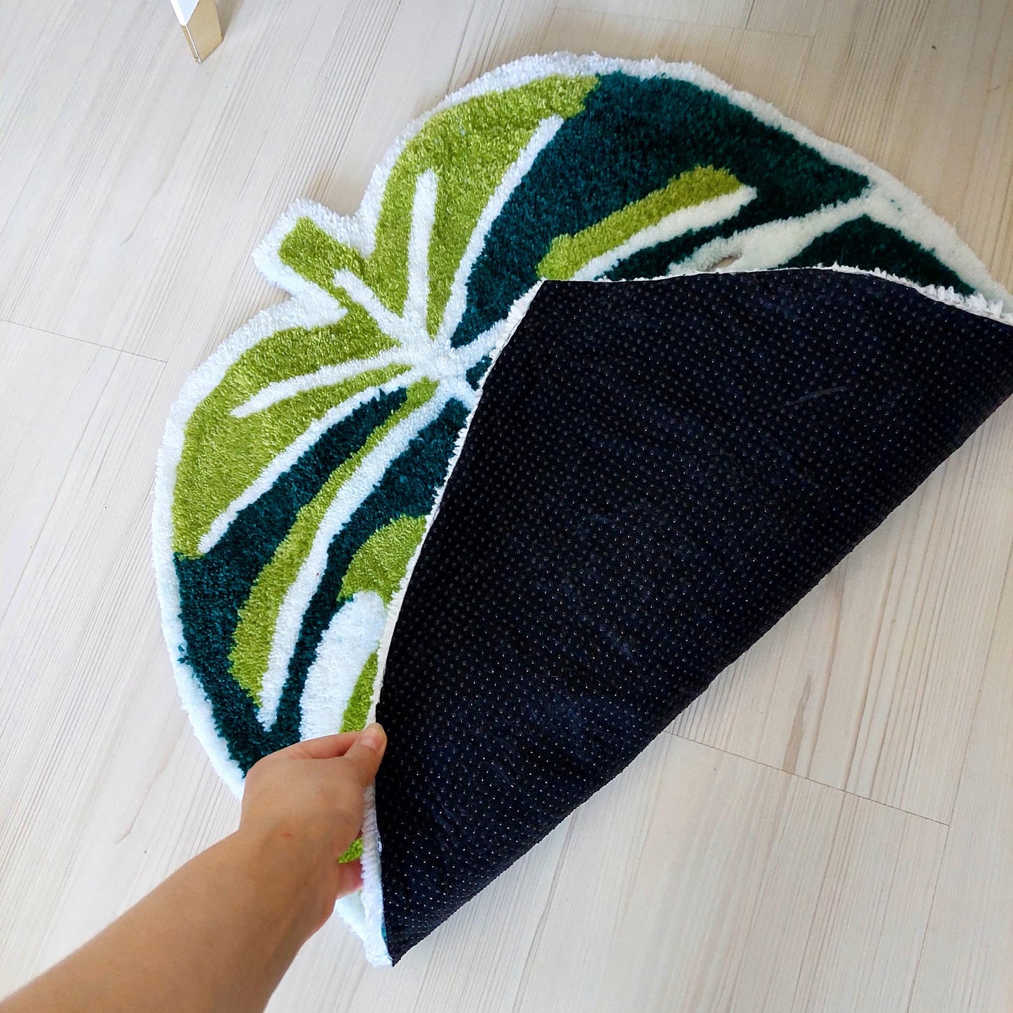 Leaf Rug,Tufted Rug,Boho Rug,Modern Rug,Green Rug,Monstera Rug,Custom Rug,Boho Decor,Gift for Girls,Home Decor,Living Room Rug,Custom Gift