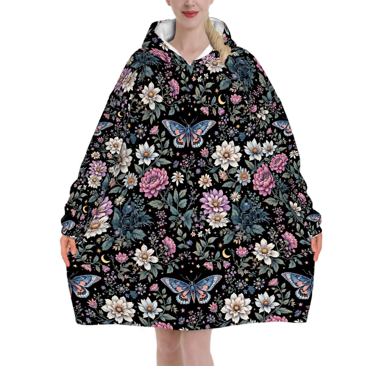 Butterfly Floral Blanket Hoodie, Bohemian Witchy Black Hooded Jumper, Green Gothic Cute Winter Fall Accessory